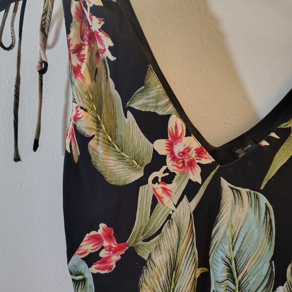 Lola P Black Floral Y2K Beaded Long Length size small ruffle bottom - Picture 3 of 10